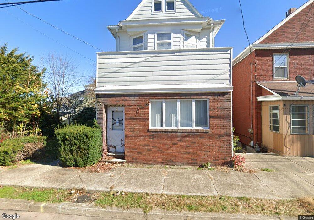 923 S Hanover St, Nanticoke, PA 18634 - photo 1