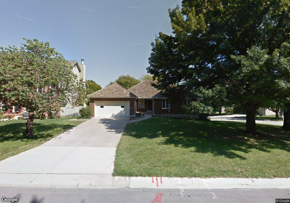 8533 Constance St, Lenexa, KS 66215 - photo 1