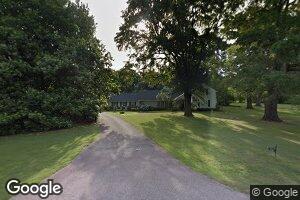 106 East St, Como, MS 38619