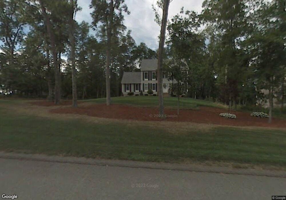 35 Squire Armour Rd, Windham, NH 03087 - photo 1