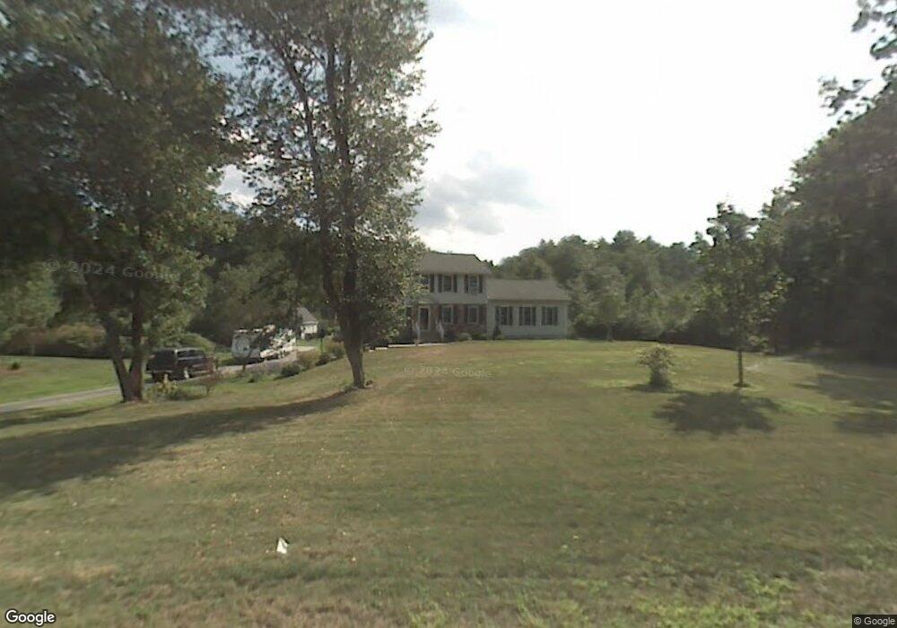 7 Wildwood Rd, Londonderry, NH 03053 - photo 1