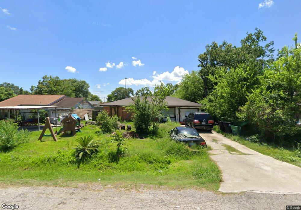 13502 Duluth St, Houston, TX 77015 - photo 1