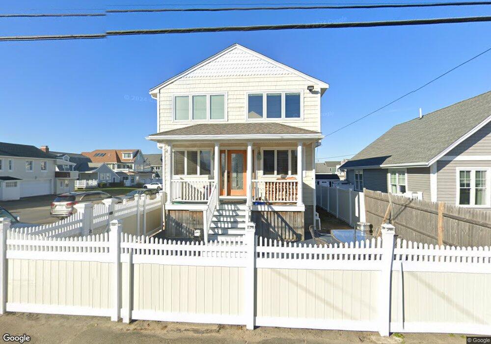 152 Ocean Dr, Seabrook, NH 03874 - photo 1