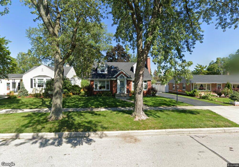 1636 Wicke Ave, Des Plaines, IL 60018 - photo 1