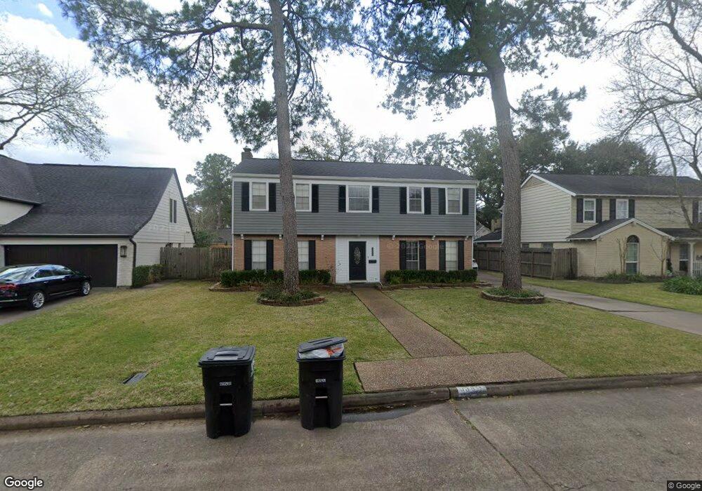 13911 Britoak Ln, Houston, TX 77079 - photo 1