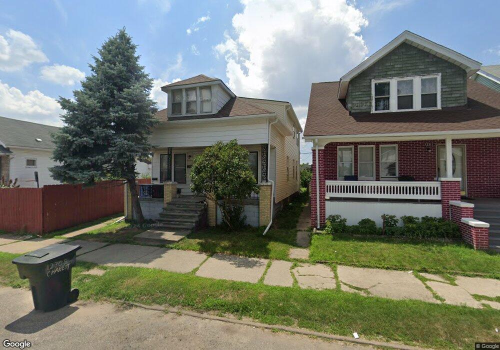 12305 Charest St, HamtraMcK, MI 48212 - photo 1