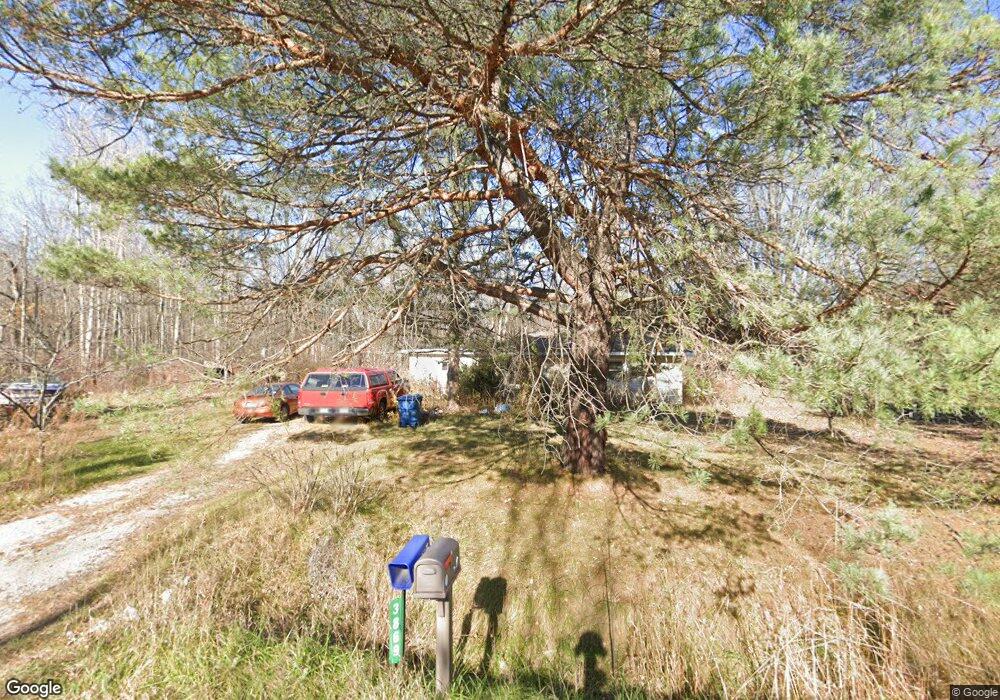 3869 E Hubbard Rd, Midland, MI 48642 - photo 1