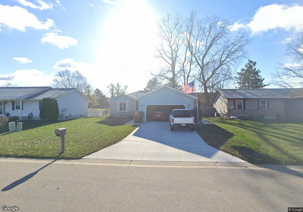 2022 Thornhill St, Port Huron, MI 48060 - photo 1