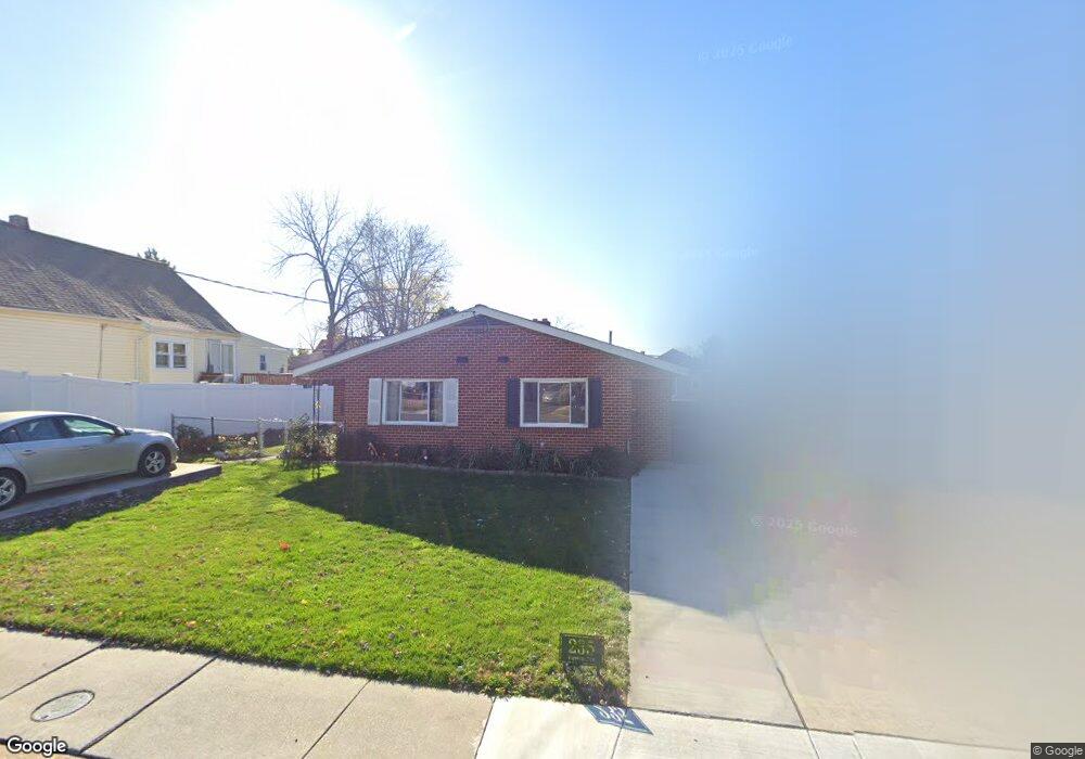 237 Lavern Ave, Halethorpe, MD 21227 - photo 1