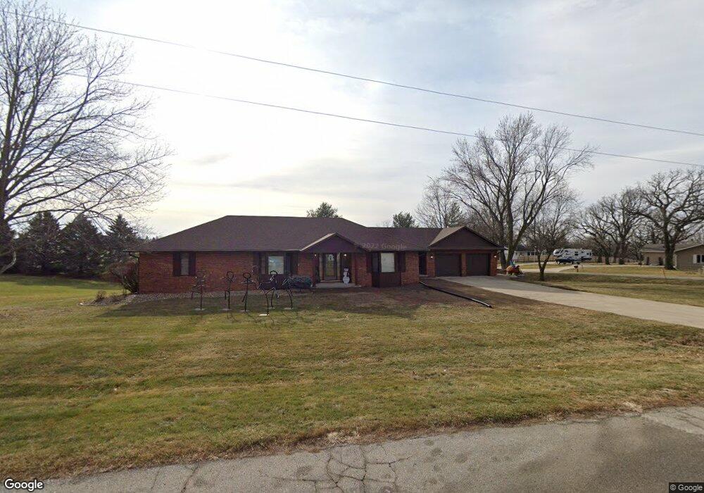 897 High Ave, Newton, IA 50208 - photo 1