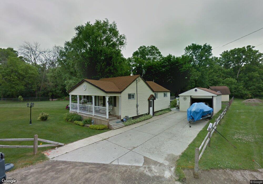 4073 Corbin Dr, Flint, MI 48532 - photo 1