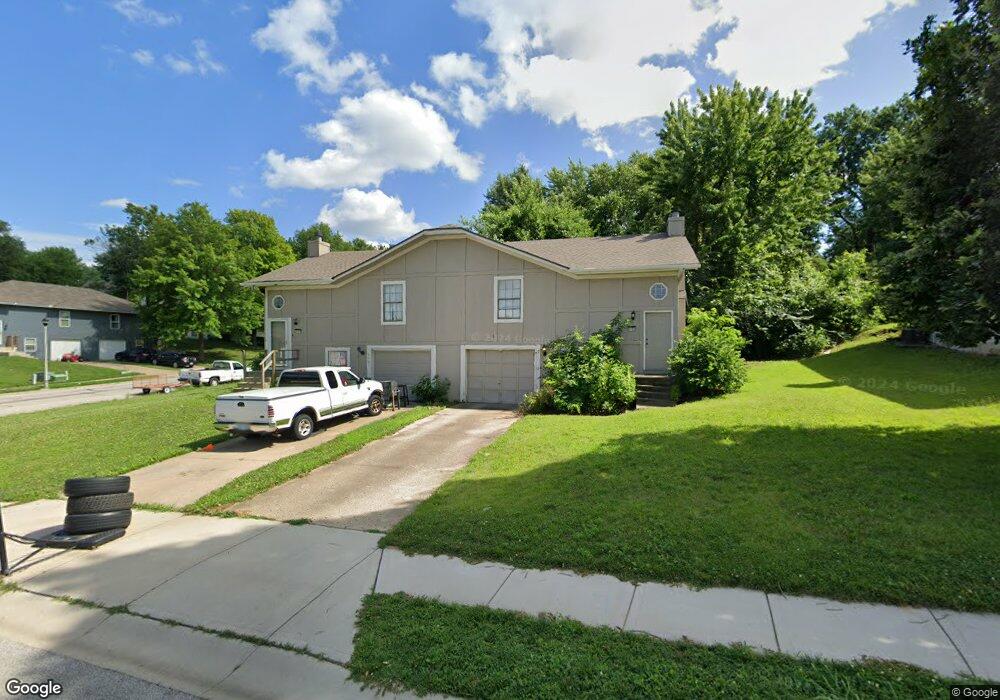 9703 W 52nd St, Shawnee, KS 66203 - photo 1
