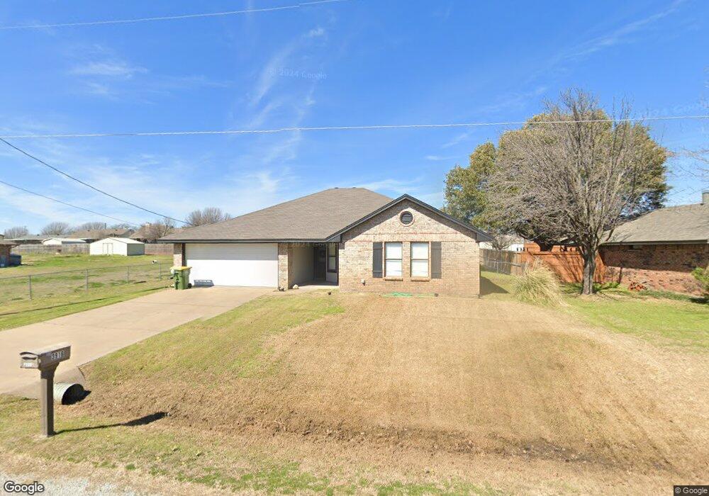 3916 Country Meadows Rd, Granbury, TX 76049 - photo 1