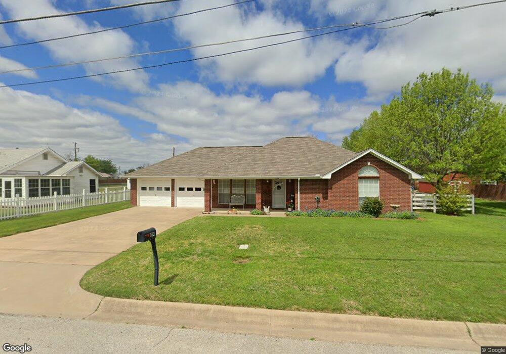 1214 Cherokee St, Weatherford, TX 76086 - photo 1