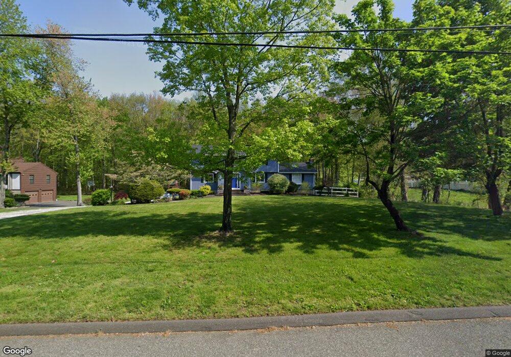 6 Skating Pond Rd, Trumbull, CT 06611 - photo 1