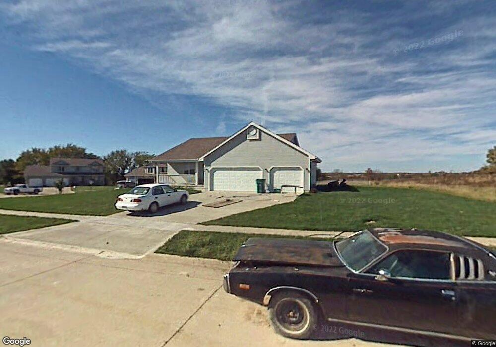 408 Crestview Dr, Runnells, IA 50237 - photo 1