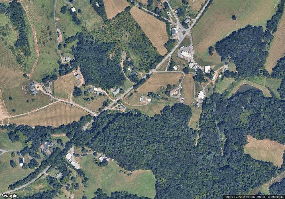 682 Newfound Rd, Leicester, NC 28748 - photo 1