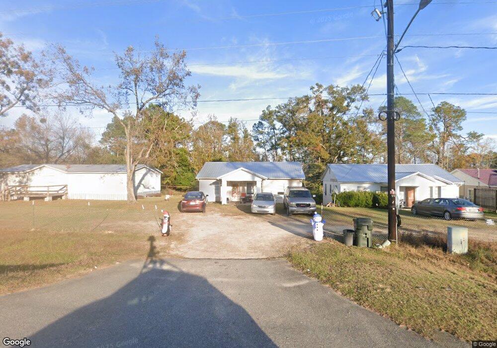 519 S 1st St, Uvalda, GA 30473 - photo 1