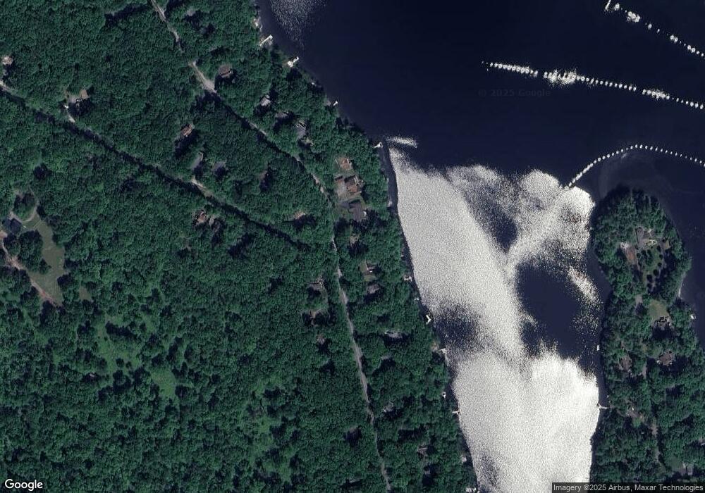 242 Fawn Lake Dr, Hawley, PA 18428 - photo 1