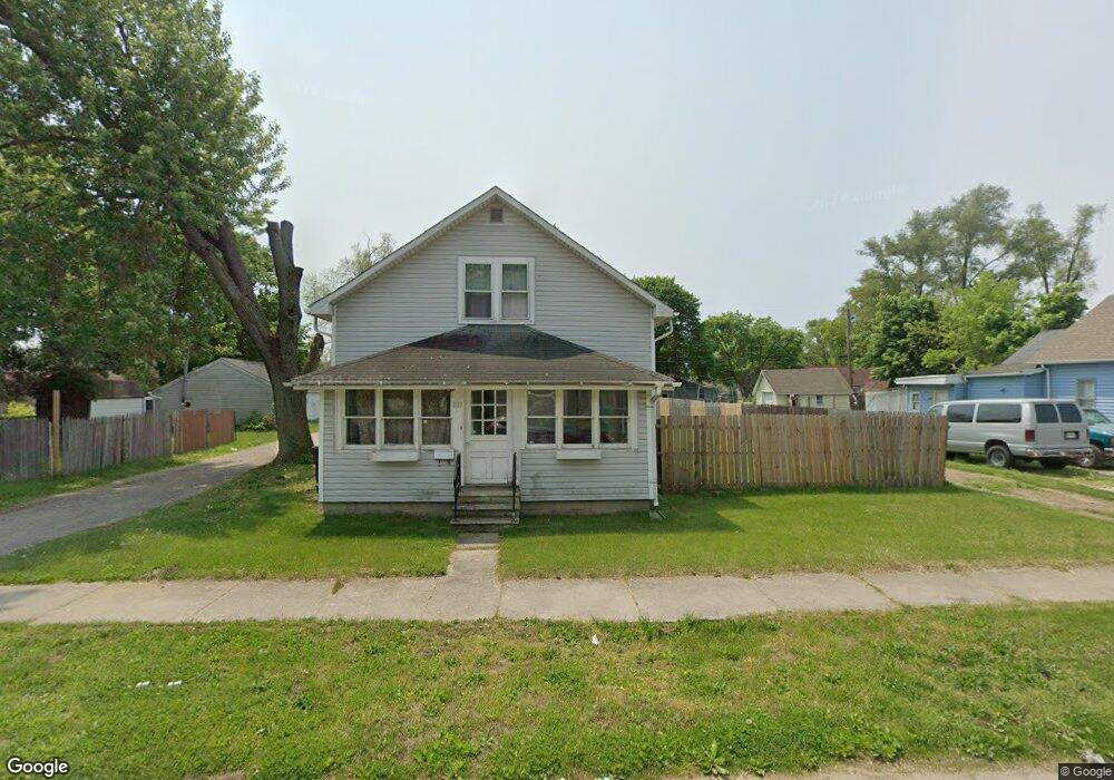 819 Concord Ave, Elkhart, IN 46516 - photo 1