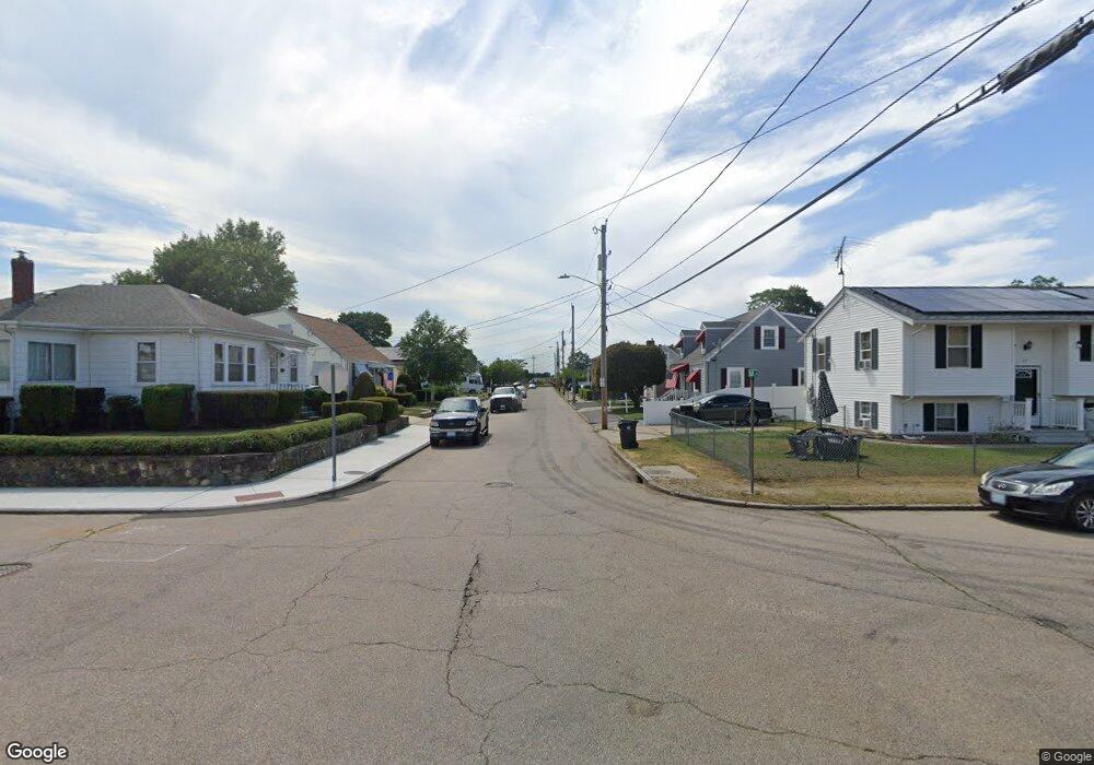 72 Fuller St, Pawtucket, RI 02861 - photo 1