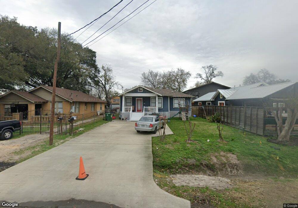 223 Neyland St, Houston, TX 77022 - photo 1