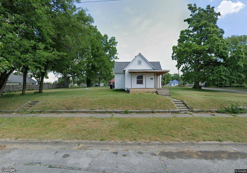 2024 Ash St, Terre Haute, IN 47804 - photo 1