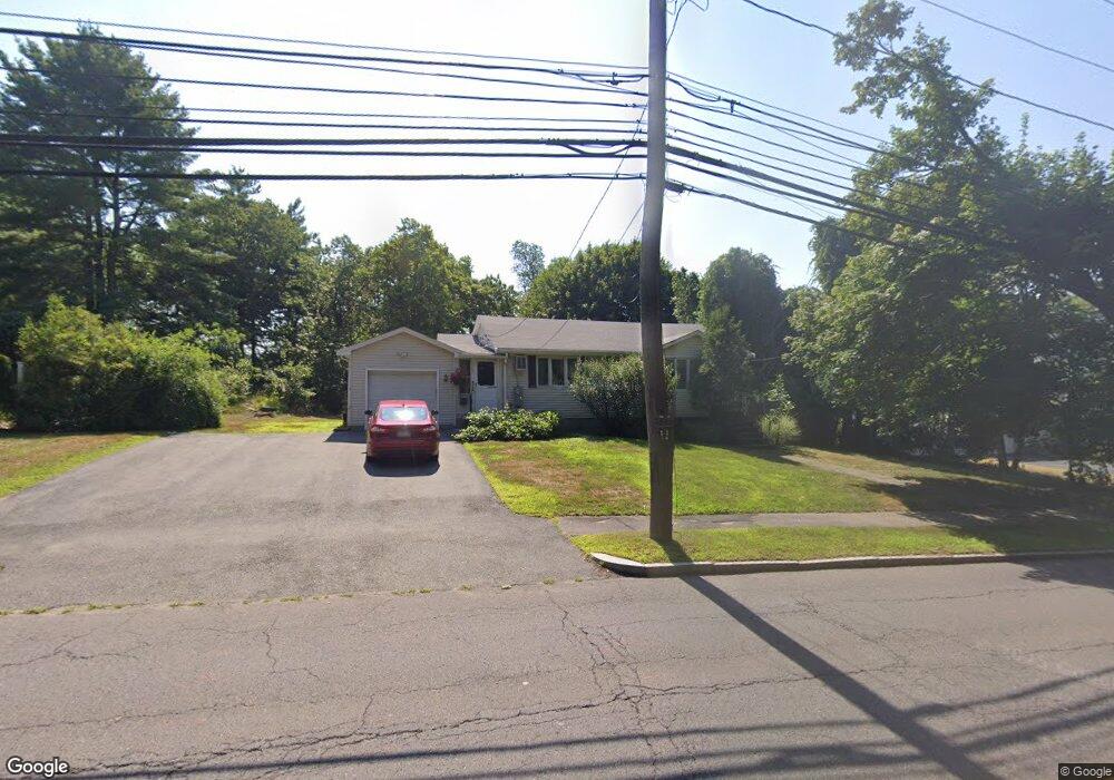 175 Smith St, Waltham, MA 02451 - photo 1