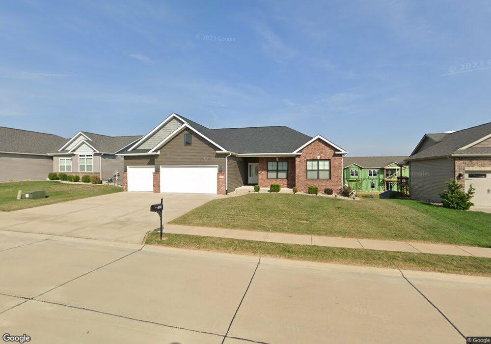 1824 Crimson Oak Dr, Maryville, IL 62062 - photo 1