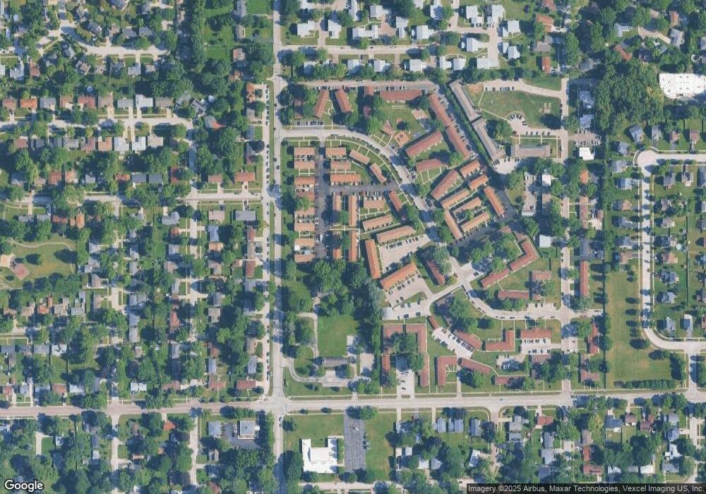 1352 Monomoy St unit A, Aurora, IL 60506 - photo 1