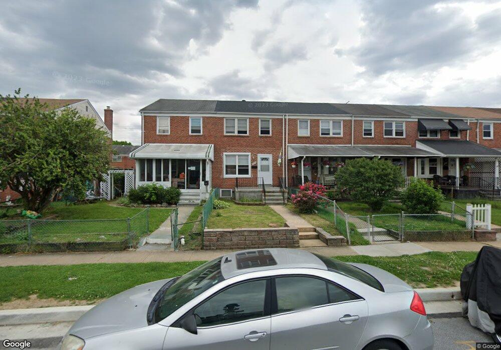 925 Arncliffe Rd, Essex, MD 21221 - photo 1