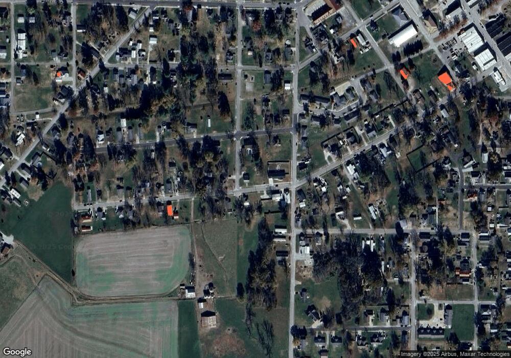 516 Alton St, Bicknell, IN 47512 - photo 1