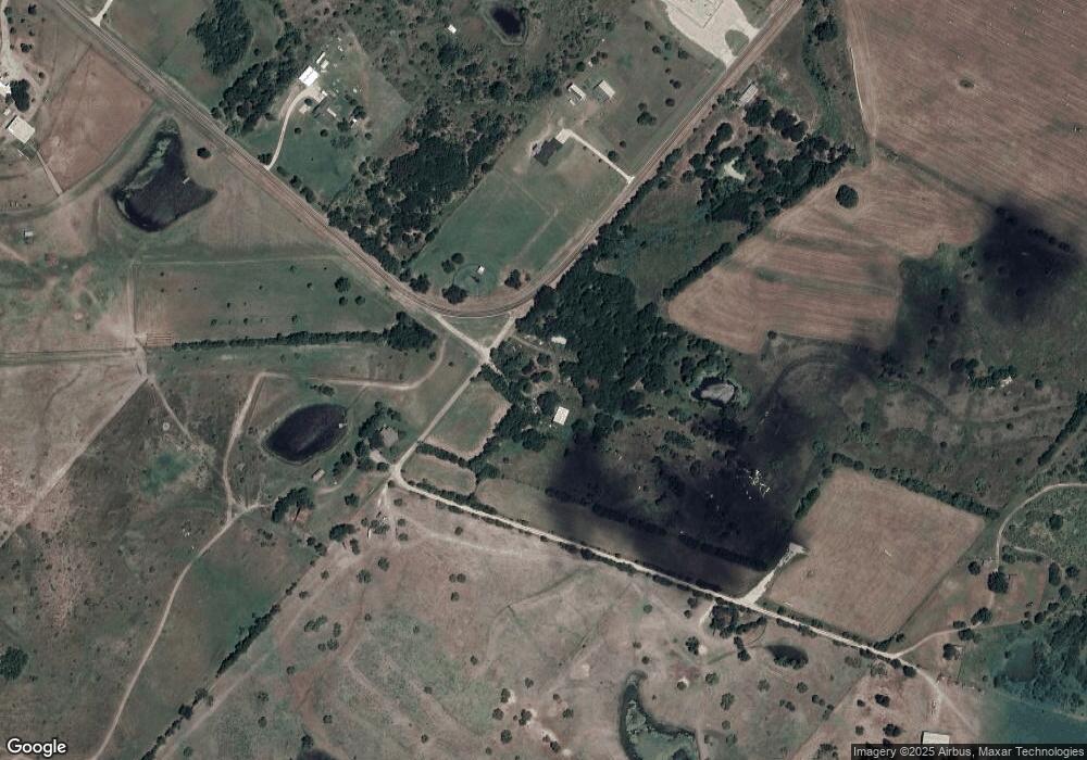 105 Frank Holy Rd, Ennis, TX 75119 - photo 1