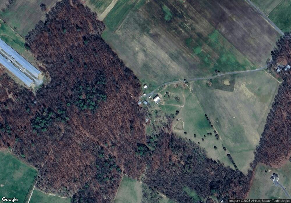 752 Helsley Rd, Edinburg, VA 22824 - photo 1