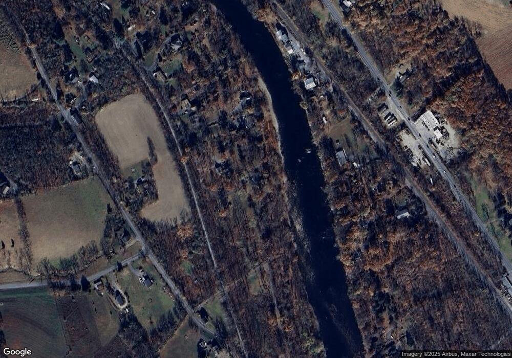 6313 Lock Ln, Slatington, PA 18080 - photo 1