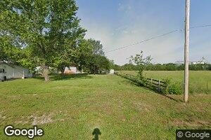 411 S 11th St, Chetopa, KS 67336