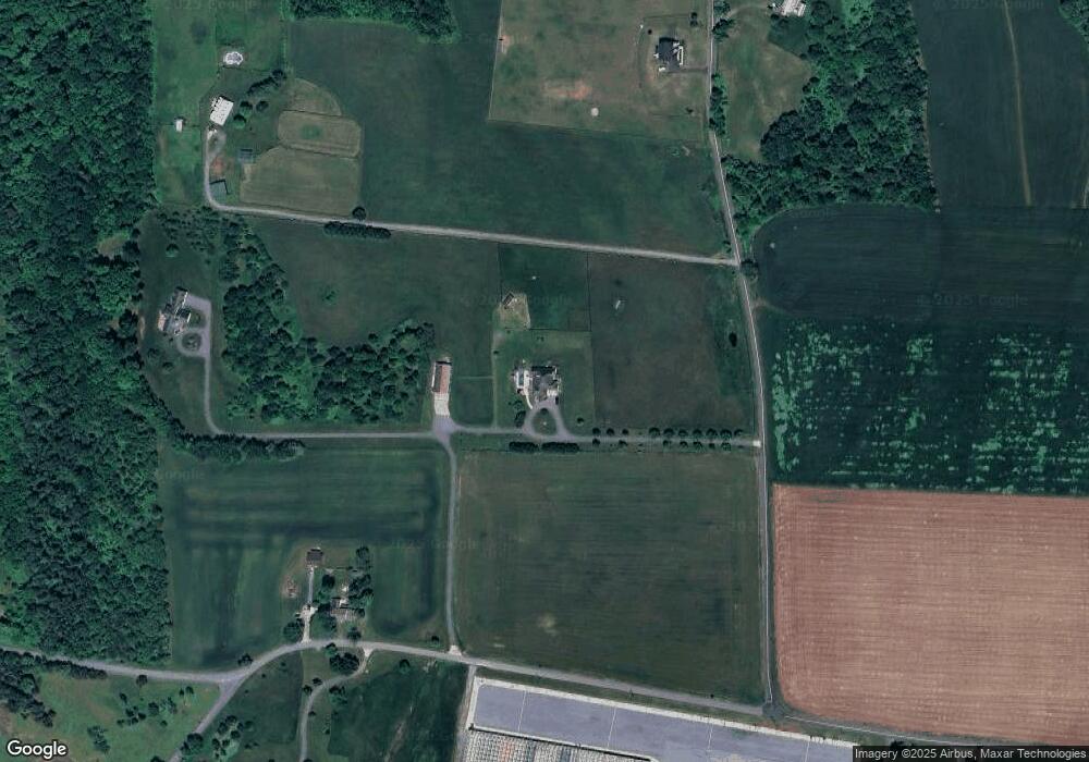 8135 Sixes Bridge Rd, Keymar, MD 21757 - photo 1