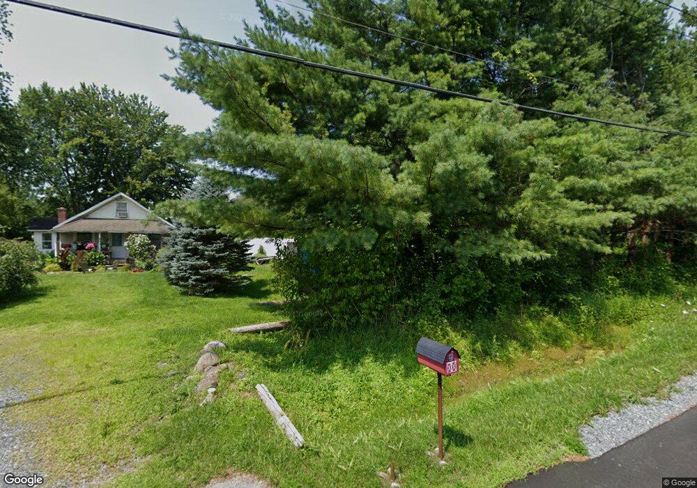 317 Middleline Rd, Ballston Spa, NY 12020 - photo 1