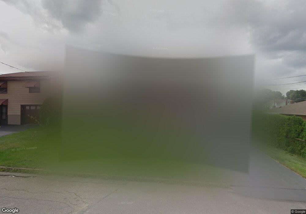 1002 N Wyoming St, Hazleton, PA 18201 - photo 1