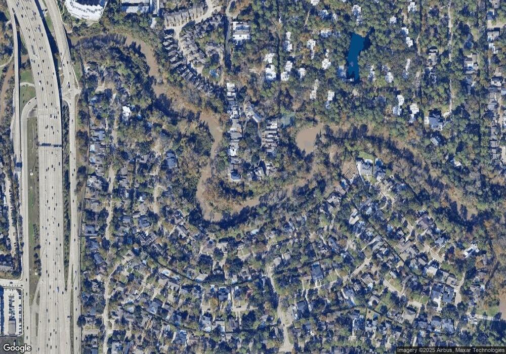 92 Legend Ln, Houston, TX 77024 - photo 1