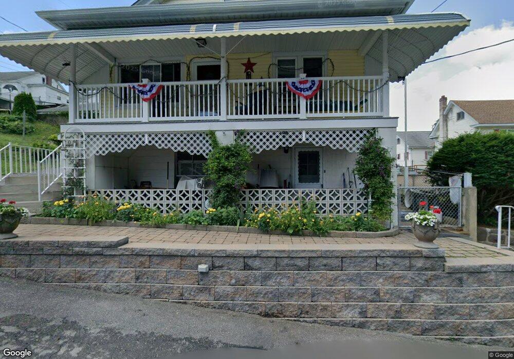 20 N Walnut St, Lansford, PA 18232 - photo 1