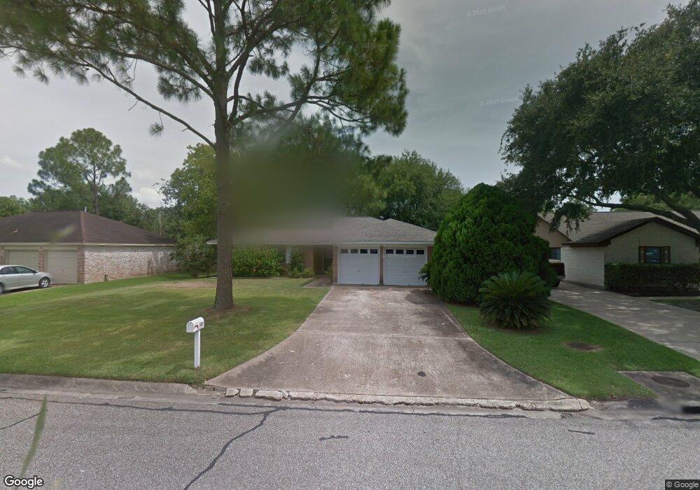 387 Windsor Square, Alvin, TX 77511 - photo 1