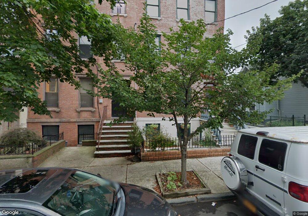 385 Ogden Ave unit 3, Jersey City, NJ 07307 - photo 1