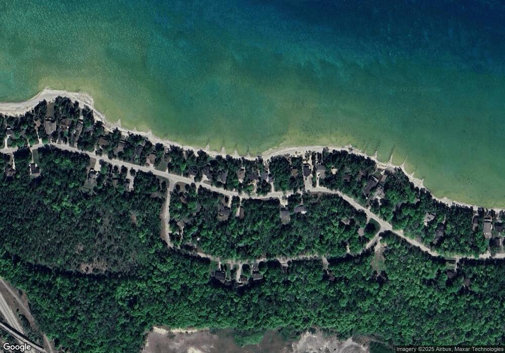 6685 9 Mile Point Dr, Charlevoix, MI 49720 - photo 1