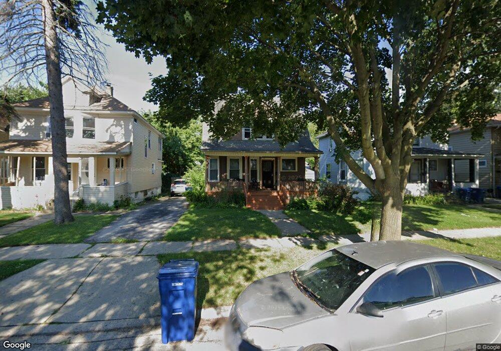 834 Hickory St, Waukegan, IL 60085 - photo 1