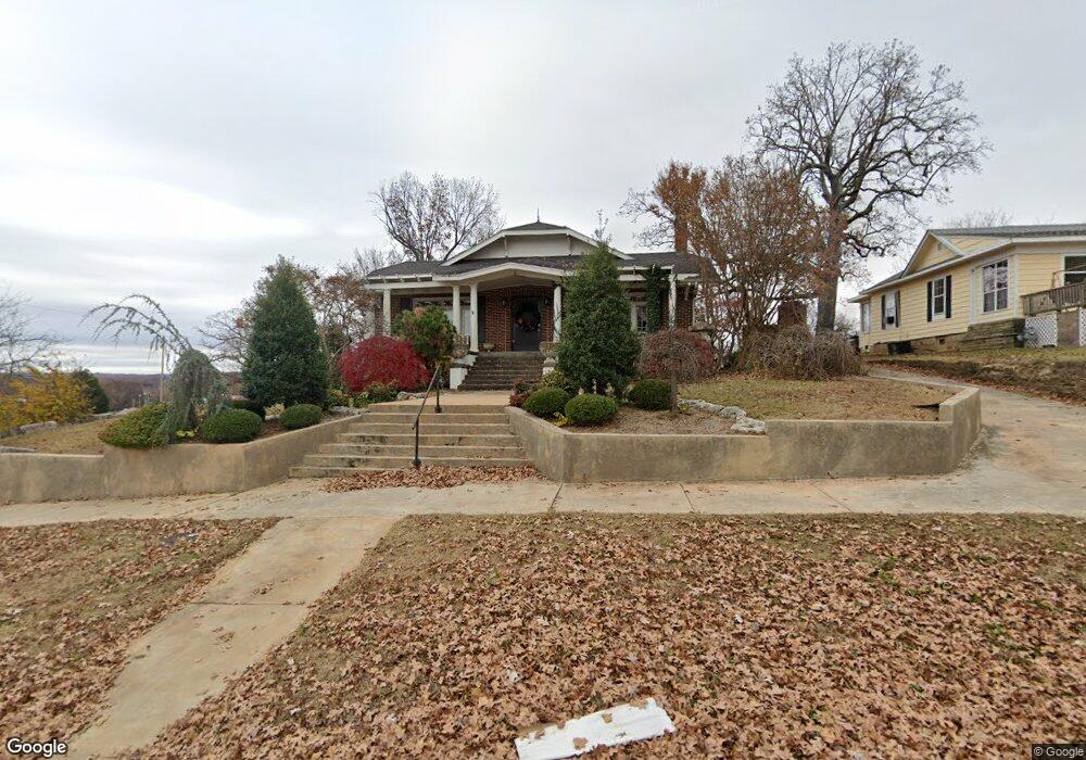 201 W Forrest Ave, Eufaula, OK 74432 - photo 1