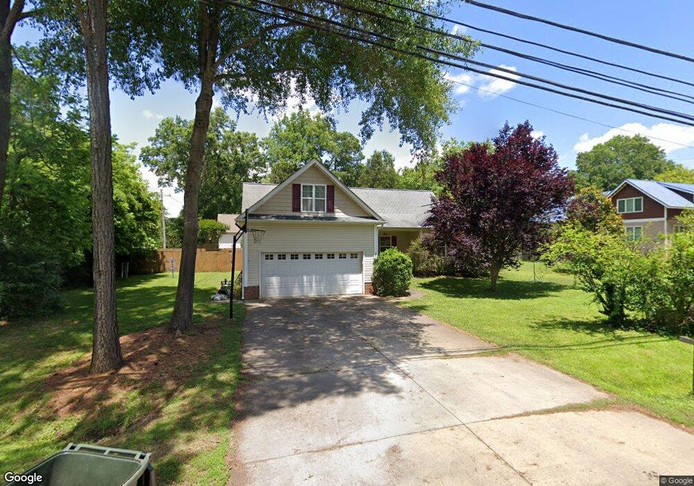 518 W Salisbury St, Pittsboro, NC 27312 - photo 1