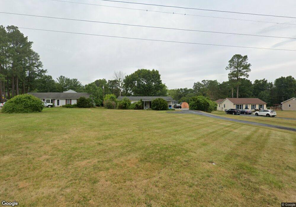 1423 Cedar Dr, Front Royal, VA 22630 - photo 1