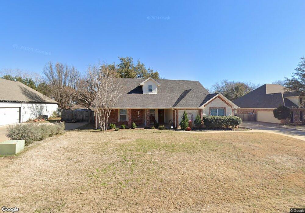 3207 Crossbridge Cir, Granbury, TX 76049 - photo 1