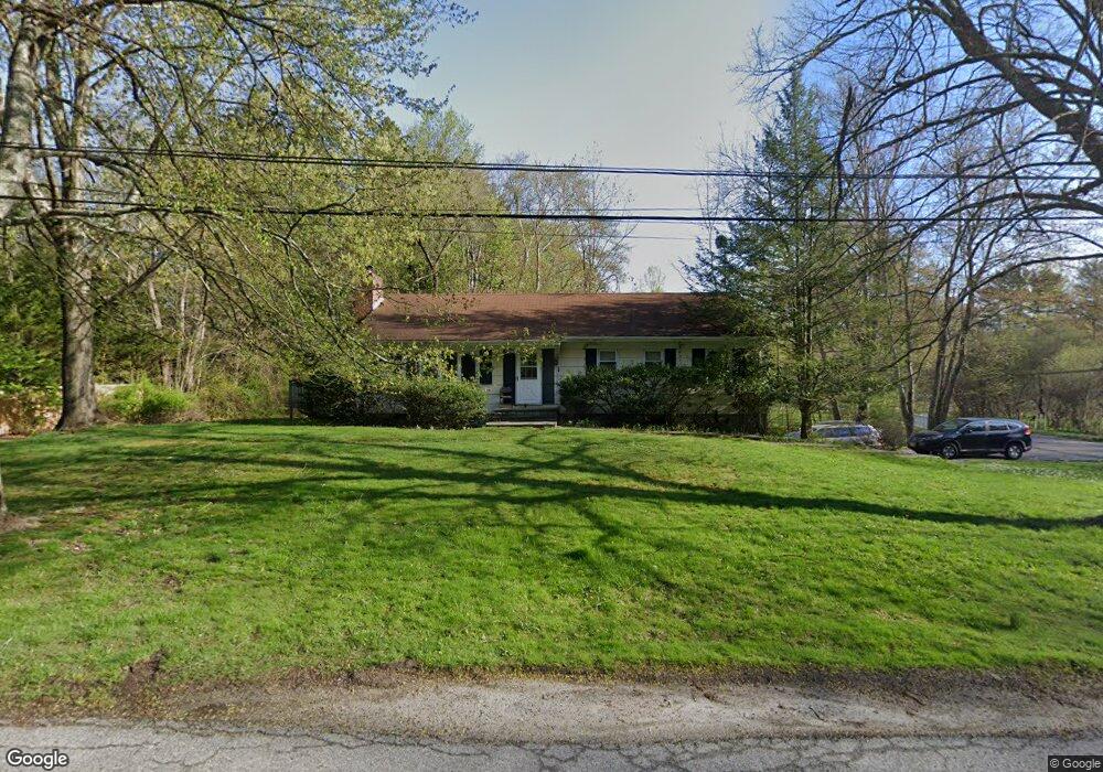 30 Dunbow Dr, Chappaqua, NY 10514 - photo 1